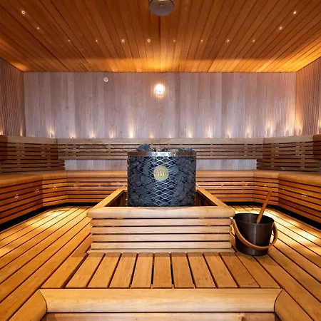 Grand Hideout Levi Βίλα